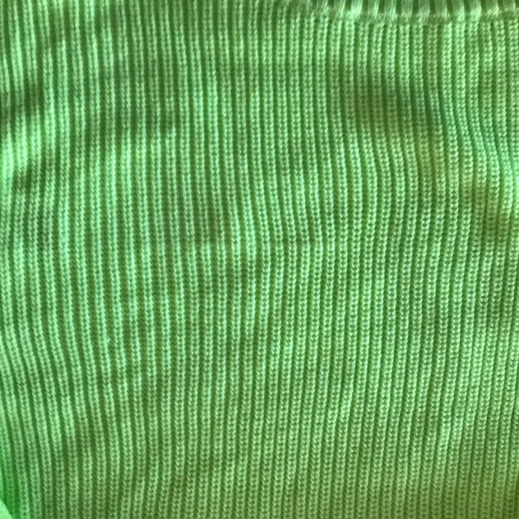 Hollister Neon Green Sweater - Picture 4 of 7